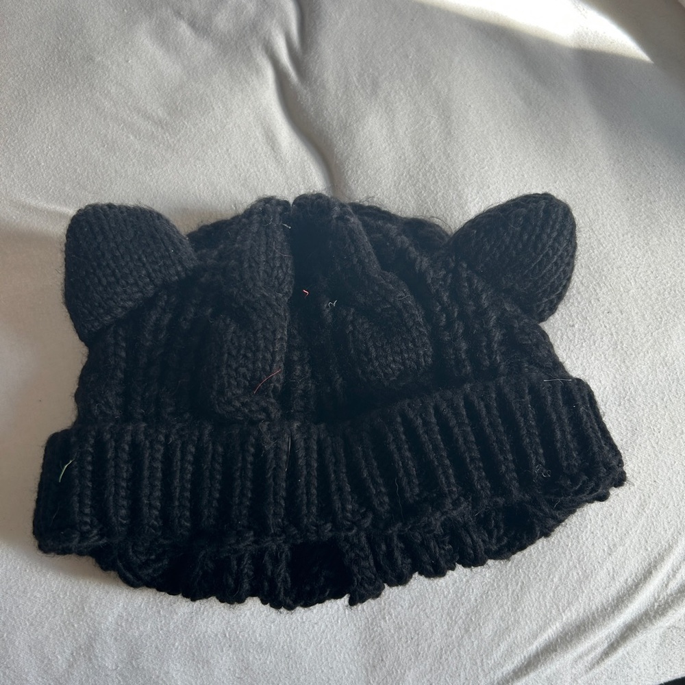 Cozy Black Cat Hat with Ears Winter Halloween Beanie